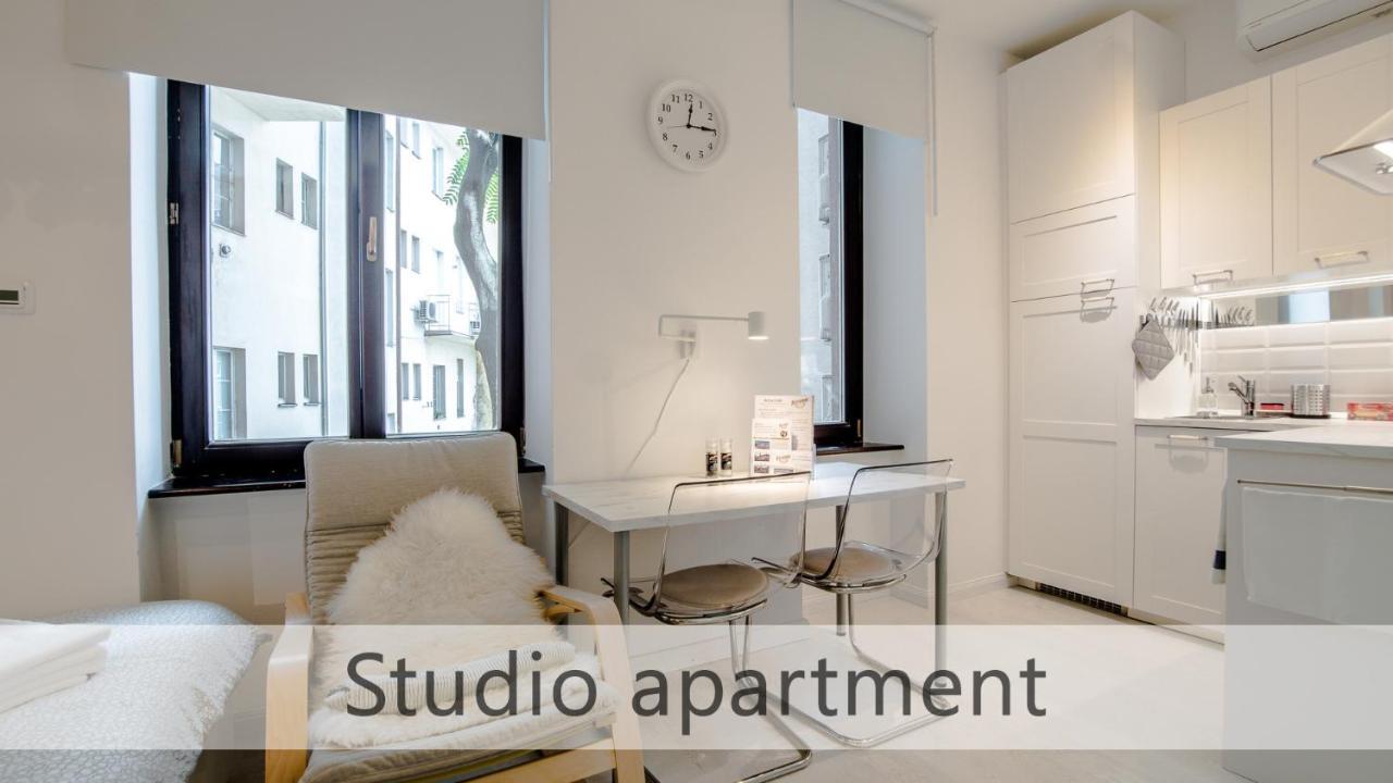 White Apartments With Ac By Kovee Μπρατισλάβα Εξωτερικό φωτογραφία